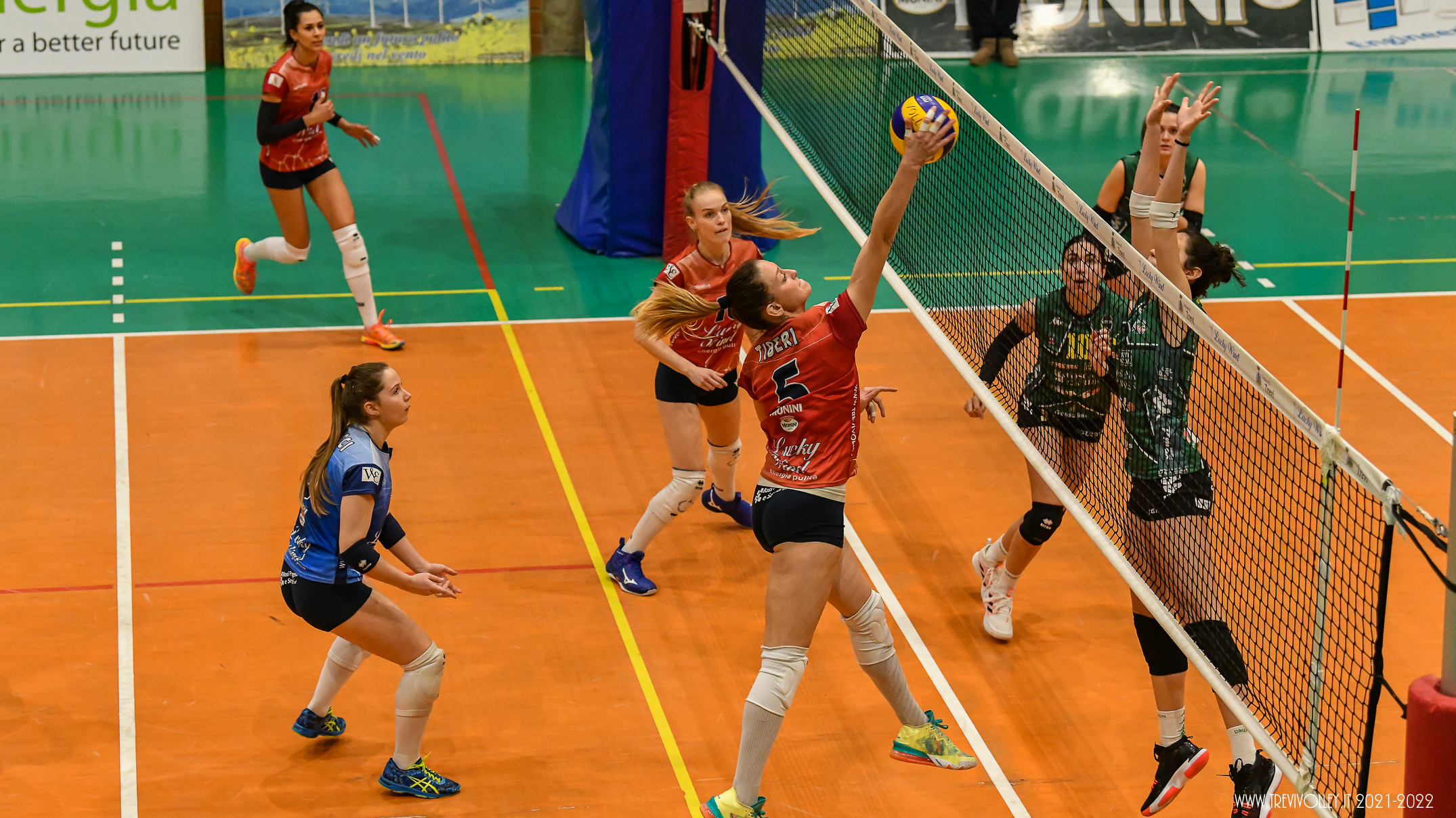 La Lucky Wind a Jesi per continuare a convincere.