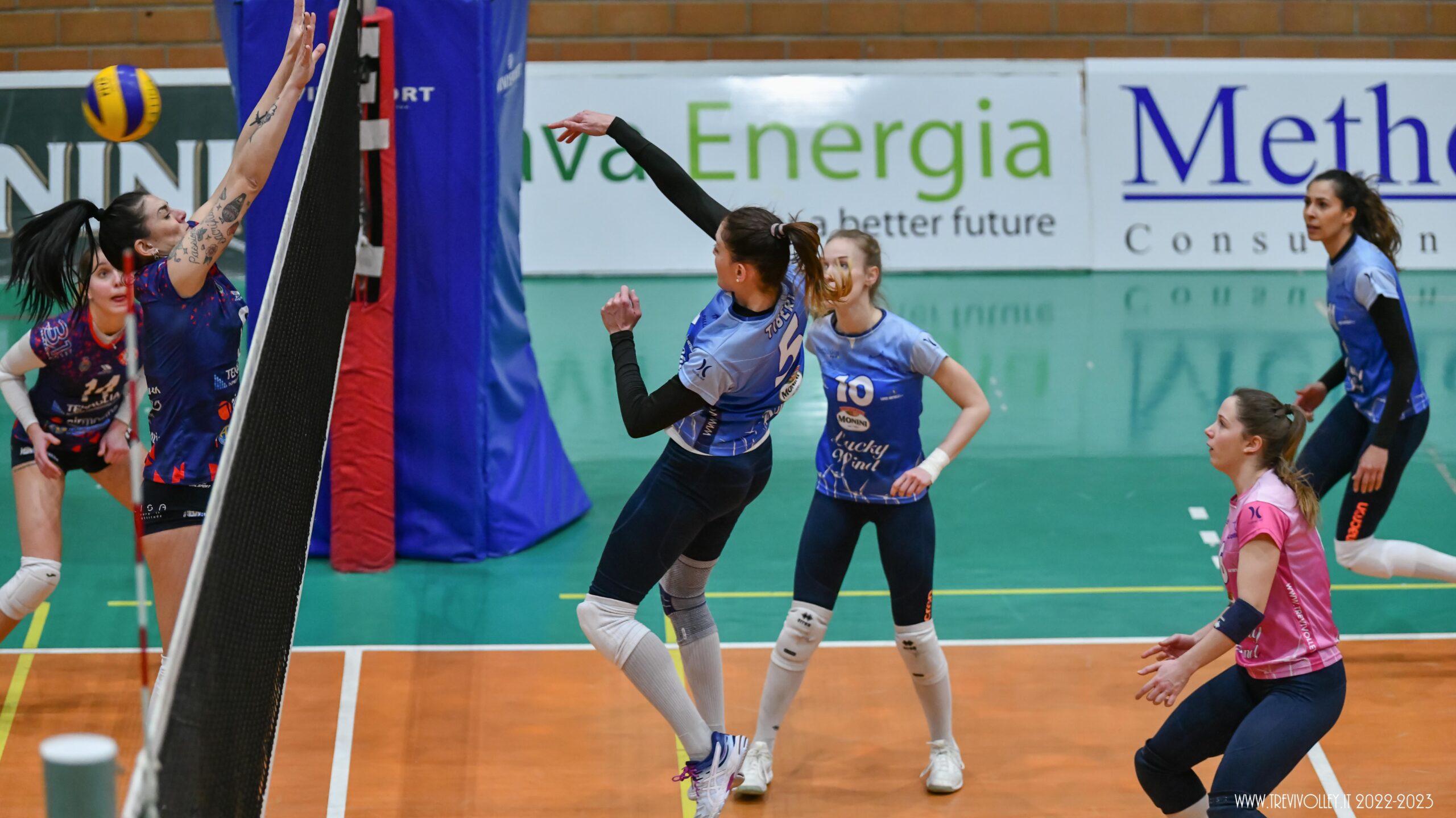 Finalmente si rivede la vera lucky wind trevi: 3-0 all’Altino